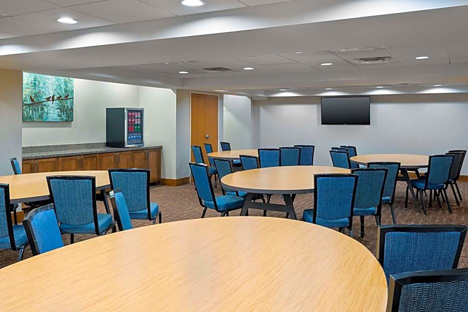 Hampton Inn By Hilton And Suites Clayton/St Louis-Galleria Area