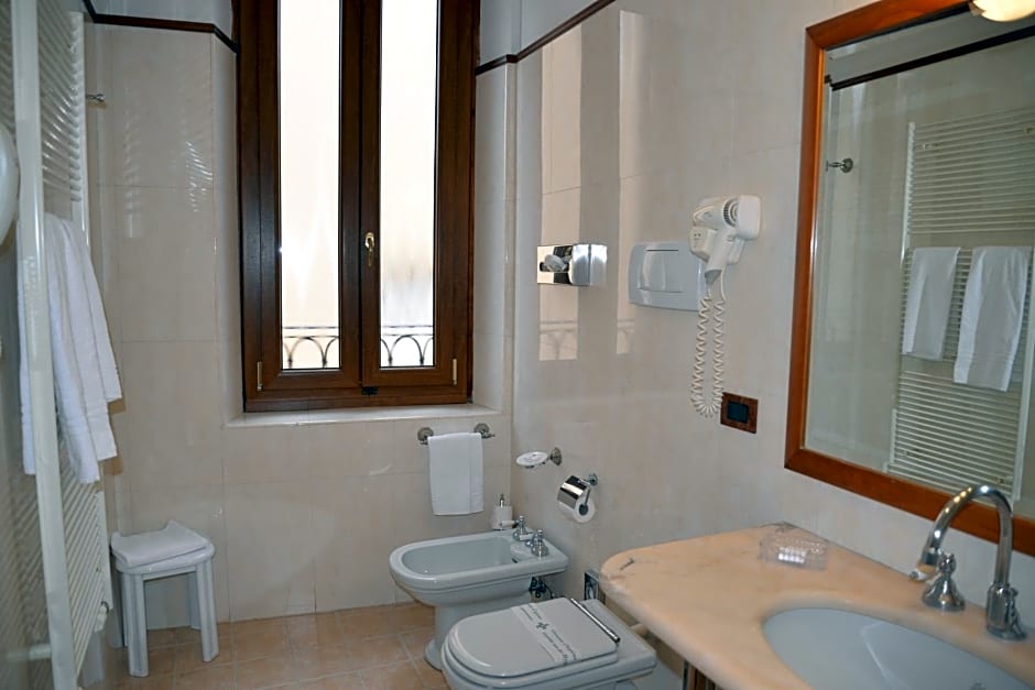 Strozzi Palace Hotel