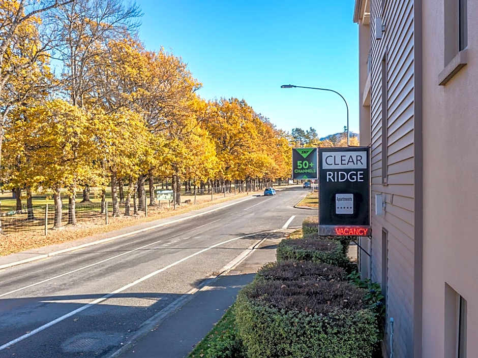 Clear Ridge Apartments