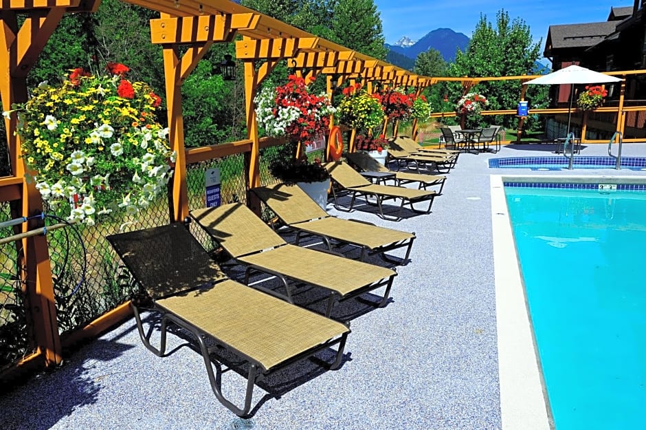 Pemberton Valley Lodge