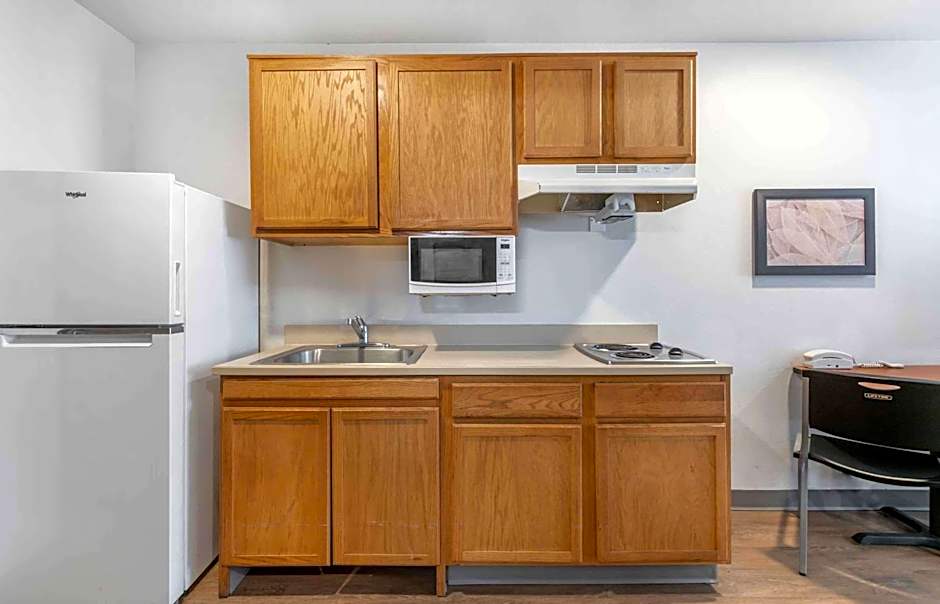 Extended Stay America Select Suites - Austin - Northwest