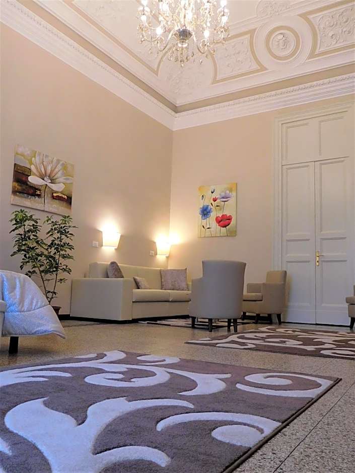 Hotel Etnea Royal Suites