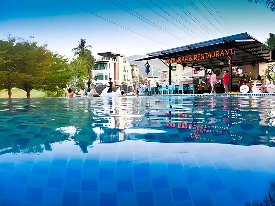 The Par Phuket
