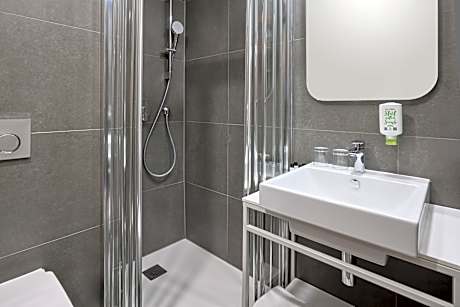 STANDARD DOUBLE ROOM - single use