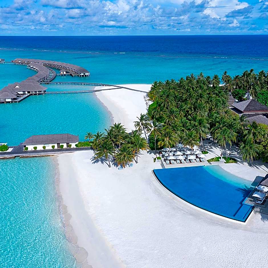 Velassaru Maldives Resort