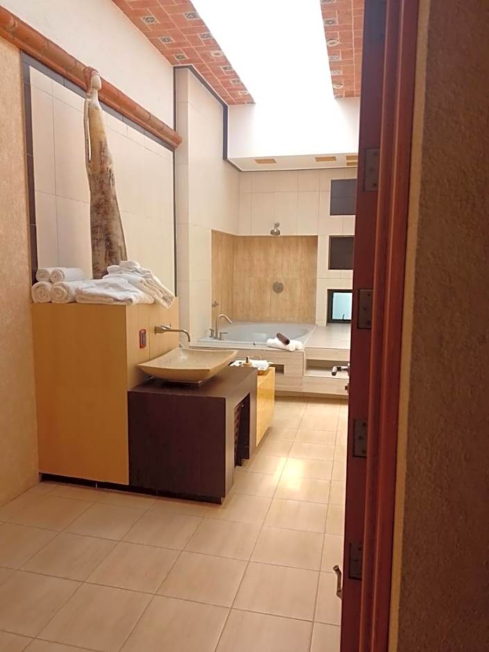HOTEL BOUTIQUE CASA DEL BOSQUE