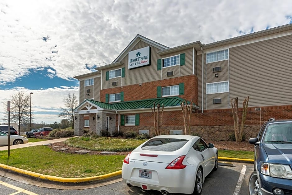 HomeTowne Studios & Suites by Red Roof Charlotte - Concord