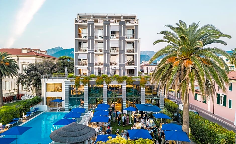 Hotel Excelsior