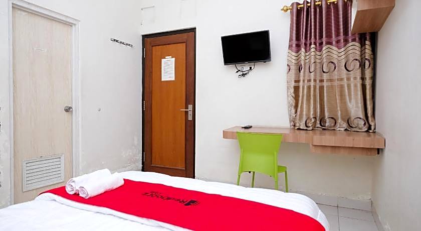 RedDoorz Syariah near Assalaam - UMS