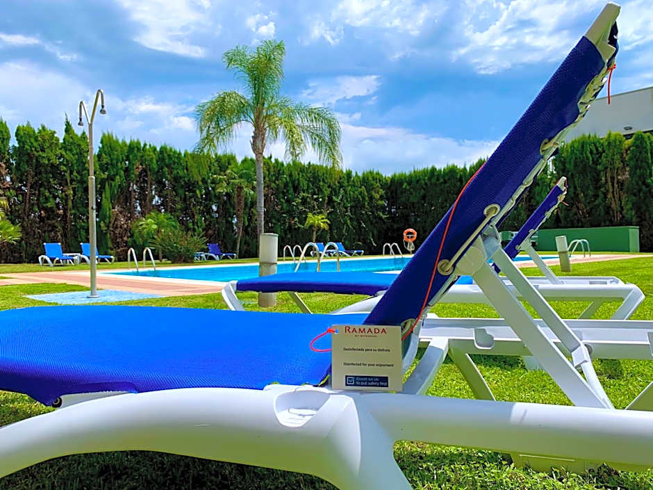 Ramada by Wyndham Valencia Almussafes