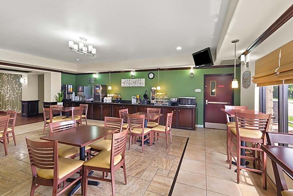 Sleep Inn & Suites Bush Intercontinental - IAH East