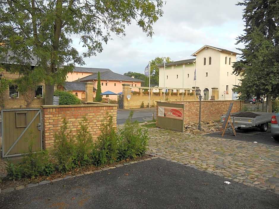 Quartier SansSouci Hostel