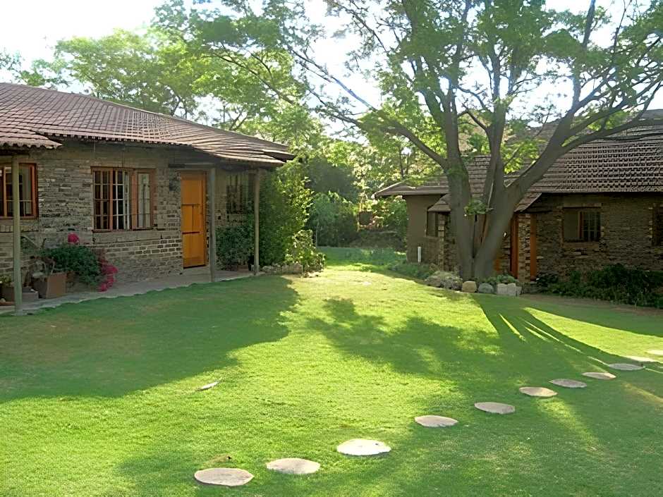 African Footprints Lodge