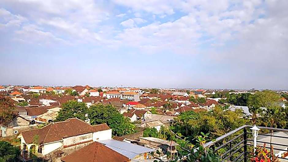 Puri Saron Denpasar Hotel