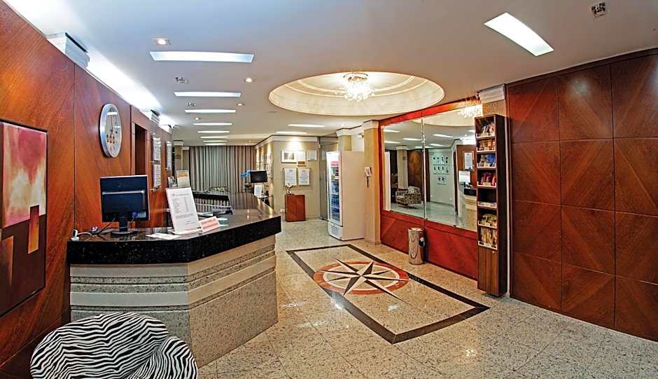 Lira Hotel