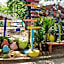 Mactan Newtown Condo with Garden and Ocean View 8NEWTOWN BLVD