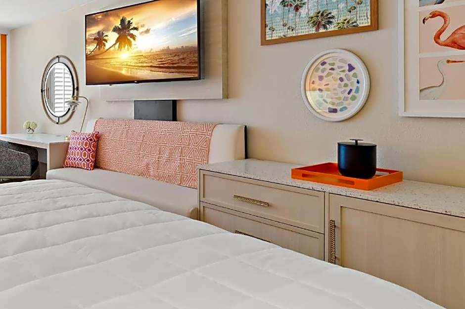 Bellwether Beach Resort – St. Pete Beach, FL