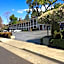 Oak Motel