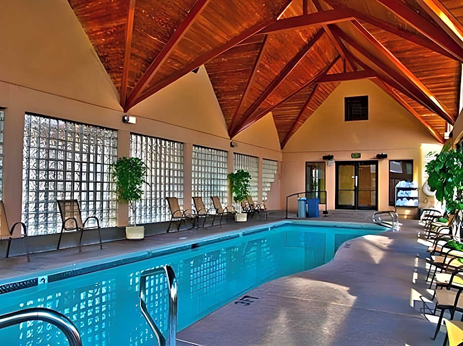 Best Western Town And Country Inn