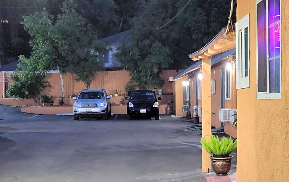 DAY N NIGHT INN - Near Universal Studios Hollywood