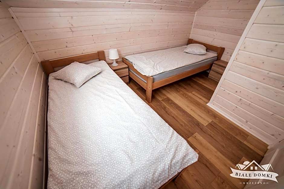 Białe Domki Mrzeżyno