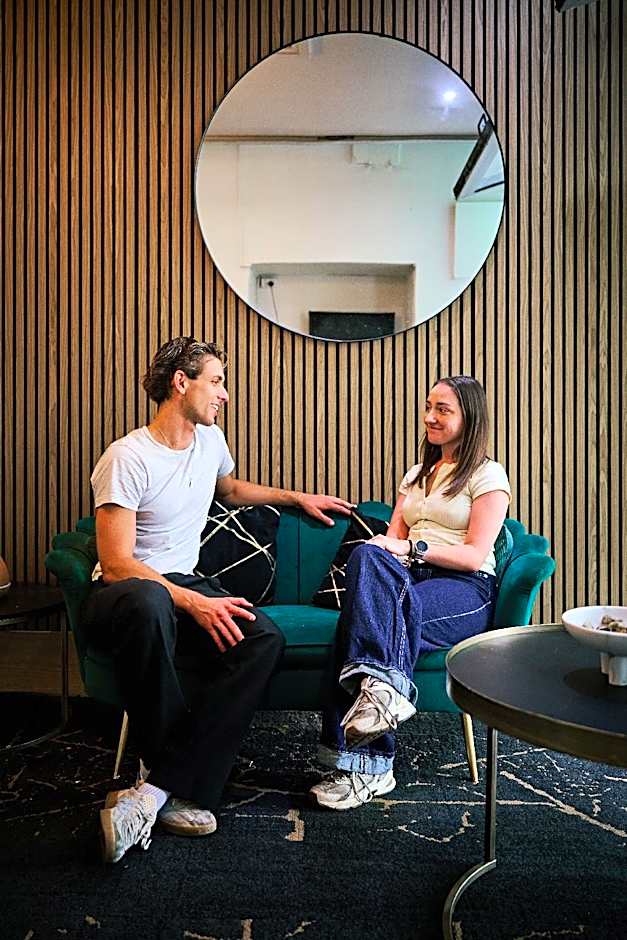 Urban Nomad - Potts Point  (18 - 39 only)