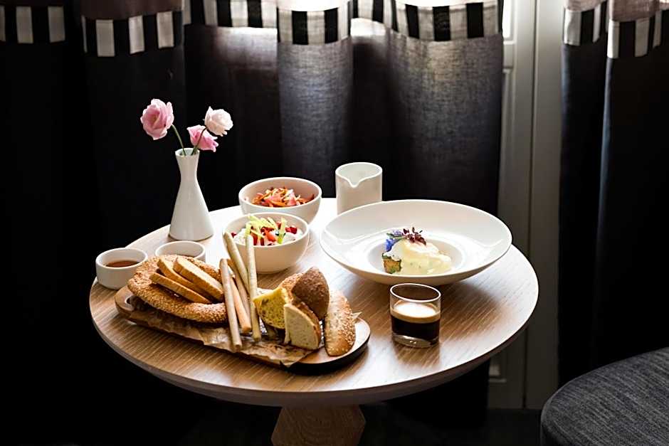 Antigon Urban Chic Hotel - The Leading Hotels of the World