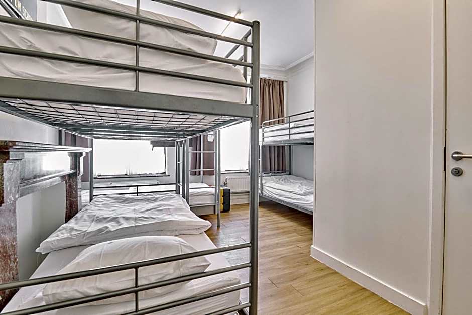 The Legacy by 2GO4 City Center