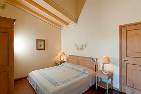 Economy Apartment with Garden View