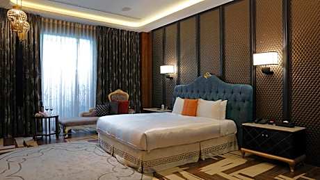 Standard Suite (Check-in after 21:00)