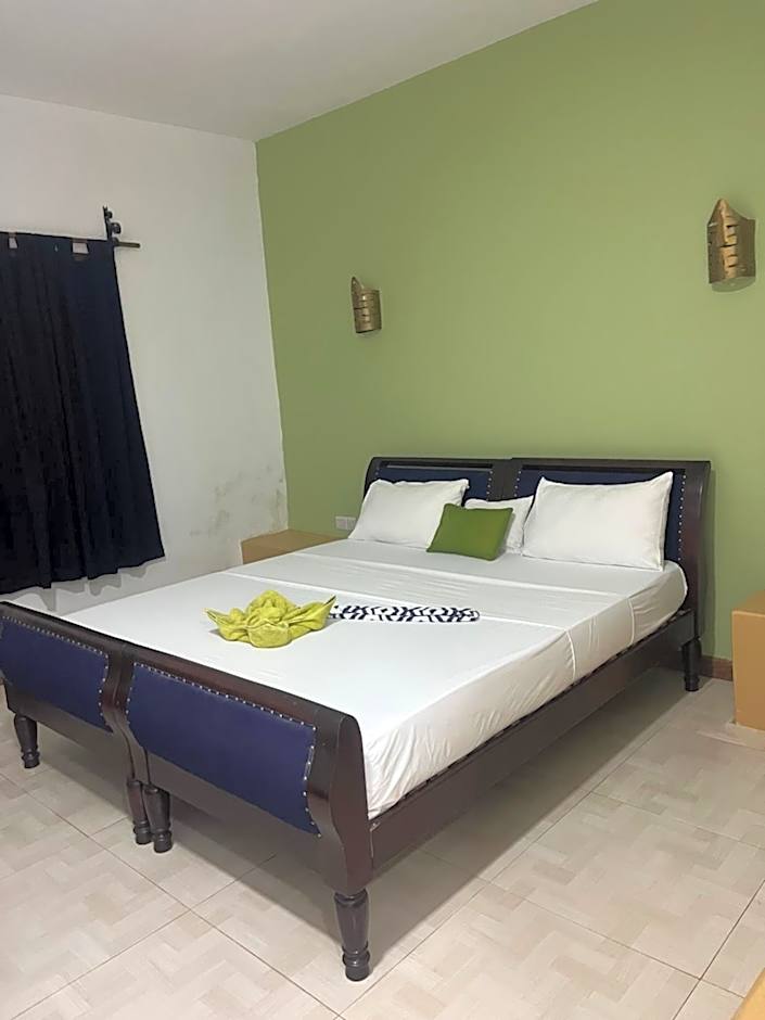 27 Cafe Zanzibar Airport Hotel