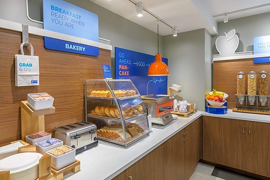 Holiday Inn Express Southington By IHG