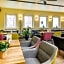 Five Reasons Hostel & Hotel