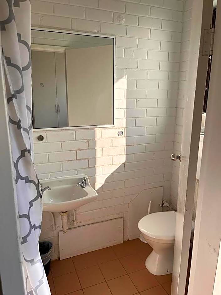 H & D Apartments