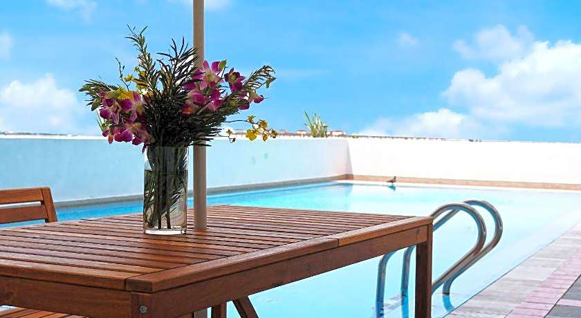 Crystal Crown Hotel Harbour View Port Klang