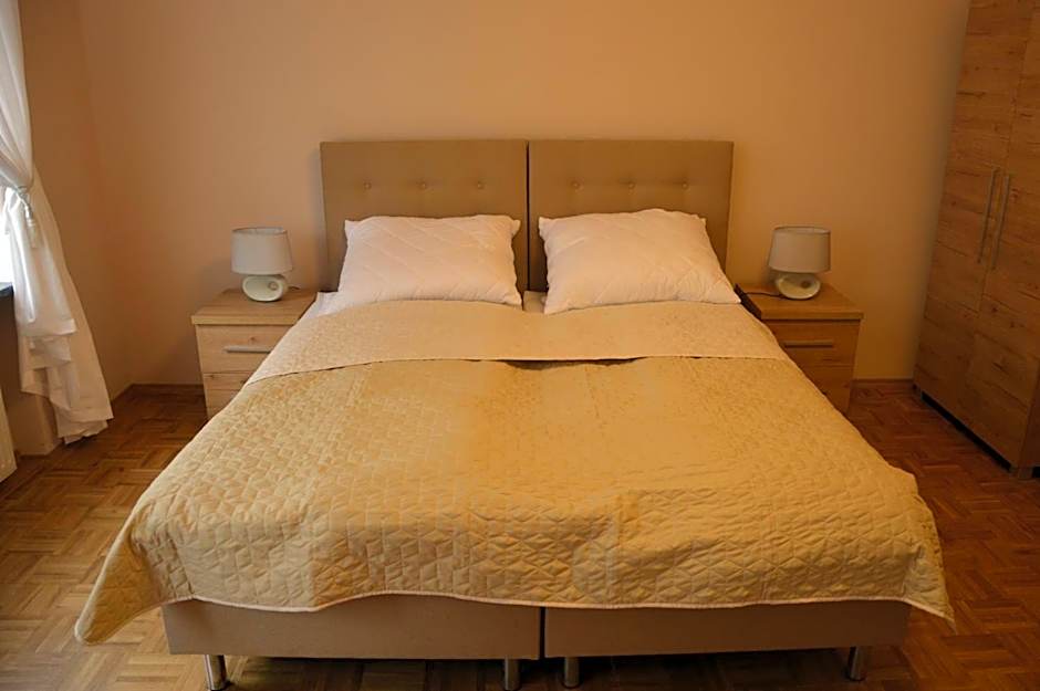 Ada Aparthouse – Wroclaw, MA