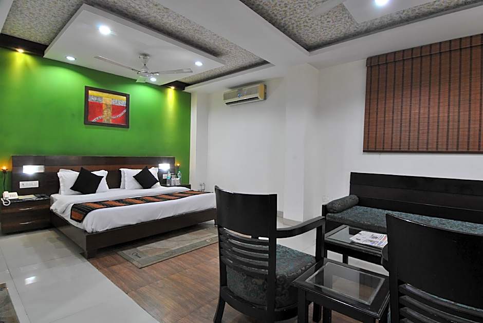 Hotel Chand Palace @ New Delhi Railway Station Delhi