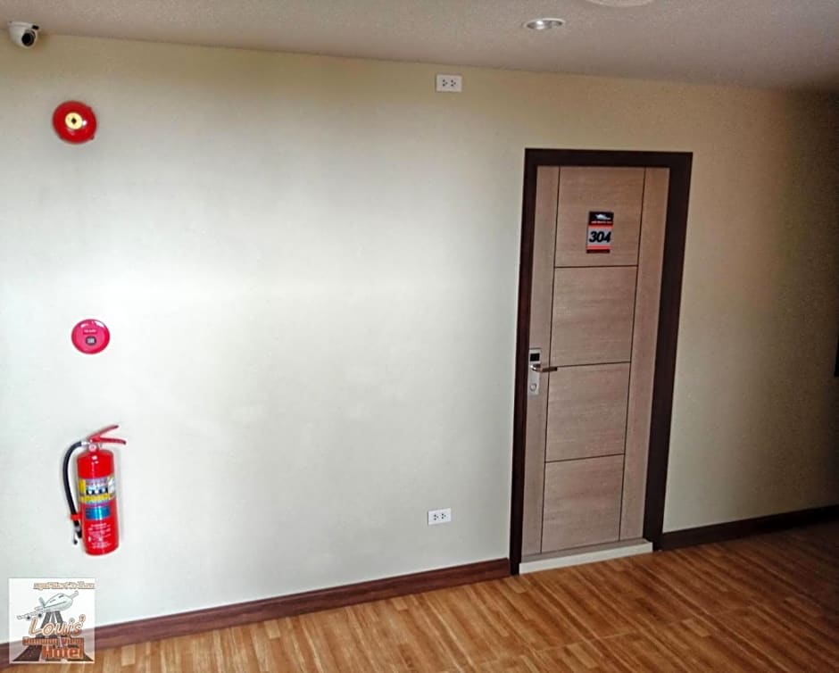 Louis' Runway View Hotel - SHA Extra Plus