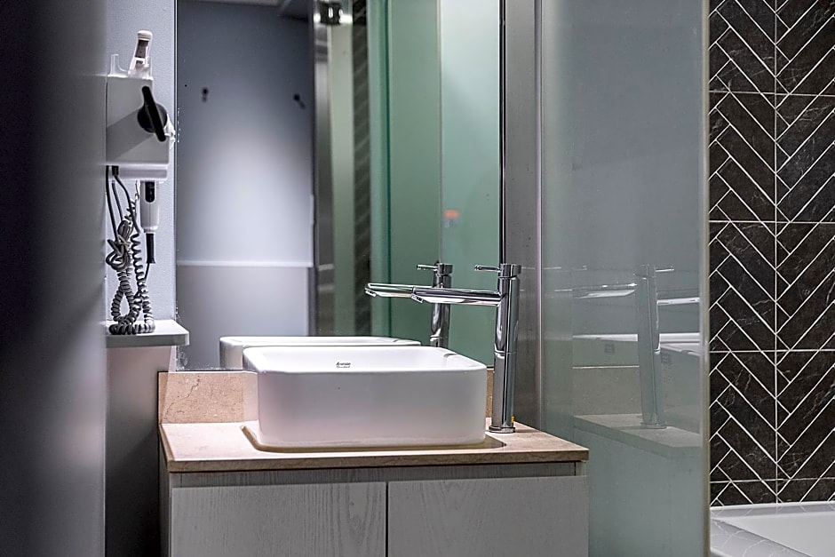 Brown Dot Hotel Osan