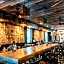 Hollander Hotel - Downtown St. Petersburg