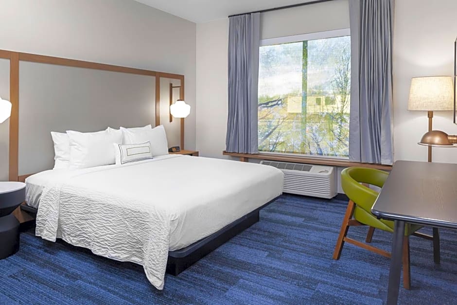 Fairfield Inn & Suites by Marriott Fort Collins South