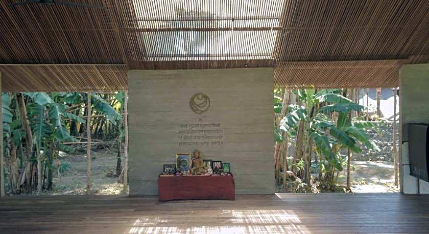 Ubuntu Eco Yoga Retreat Center 