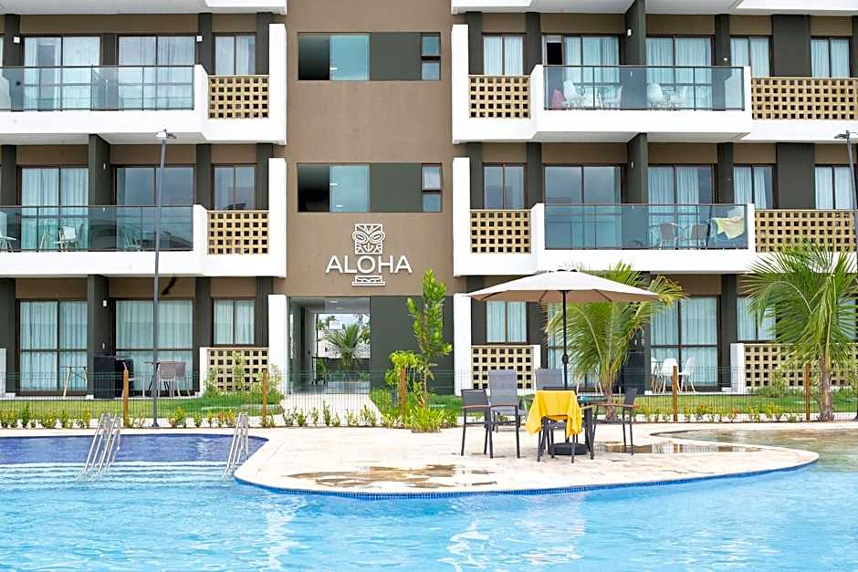 Charmoso Estúdio em Muro Alto com Vista para piscina