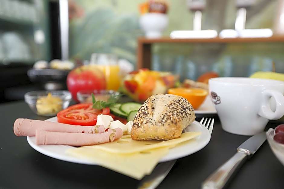 HOTEL ENGEL LIESTAL - Business & Lifestyle