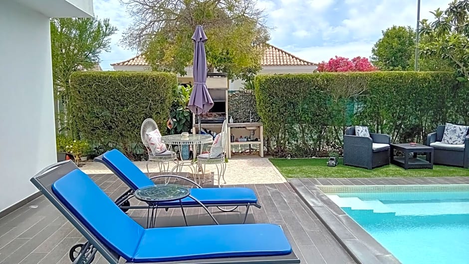 Tavira independent suite with Pool at Casa Reflexos