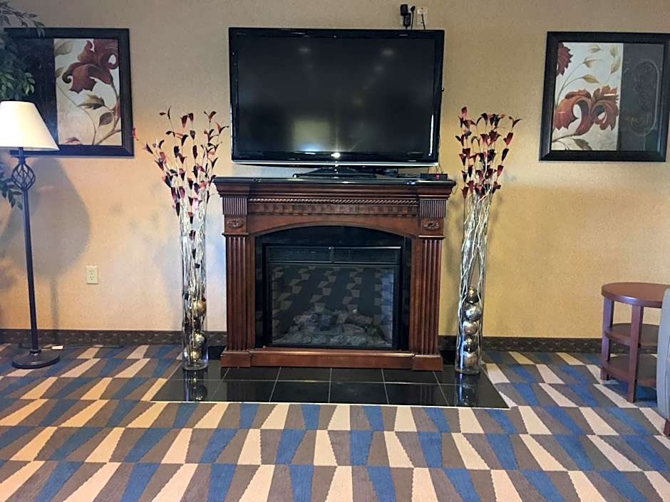 Microtel Inn & Suites By Wyndham Indianapolis Airport