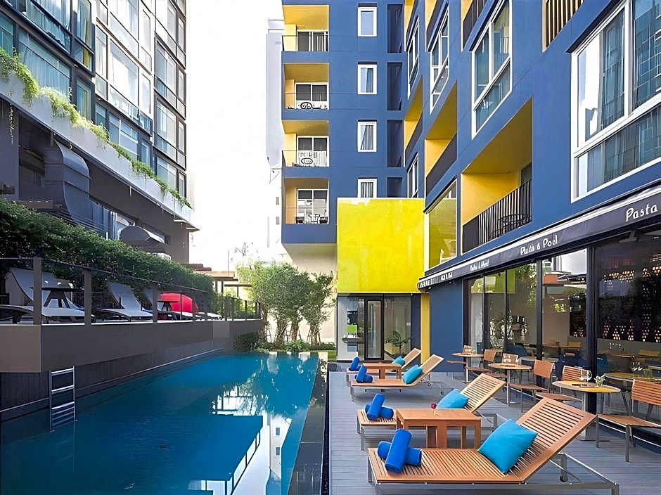 LiT BANGKOK Residence