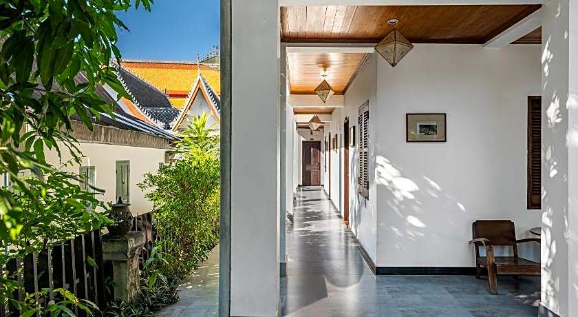 wisdom mystery hotel