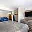 Quality Inn & Suites Fort Madison near Hwy 61