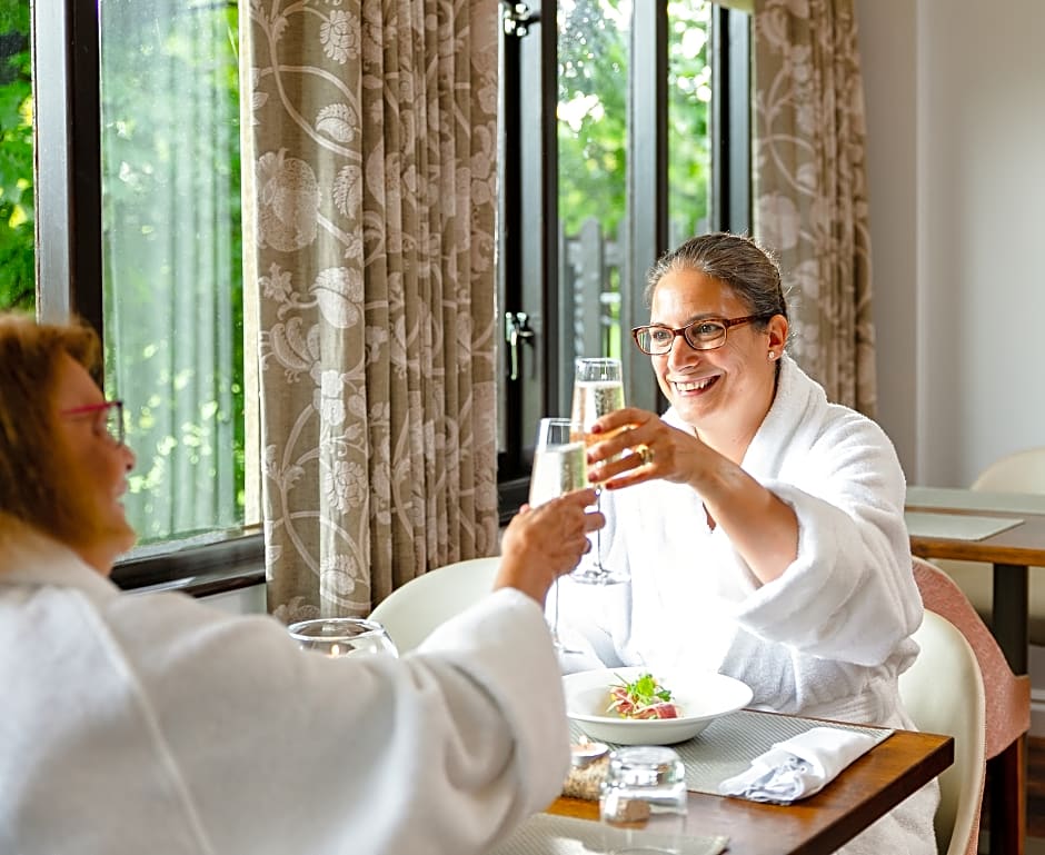 Ashdown Park Hotel & Country Club